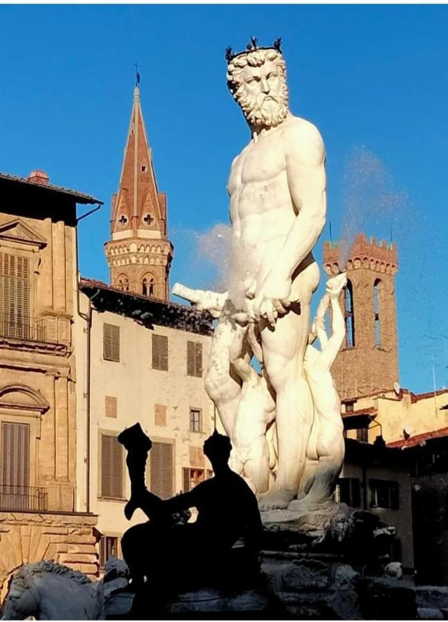 Torre Del Marzocco * Florenz